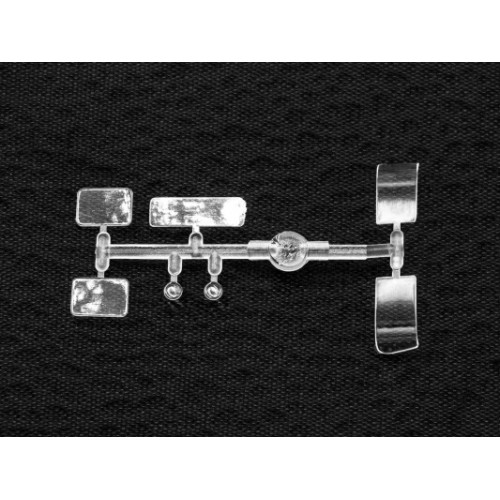 Бронетехніка та артилерія Збірна модель 1:72 Автомобіль ЗіЛ-131 Збройні сили України ДШКМ ICM 72821