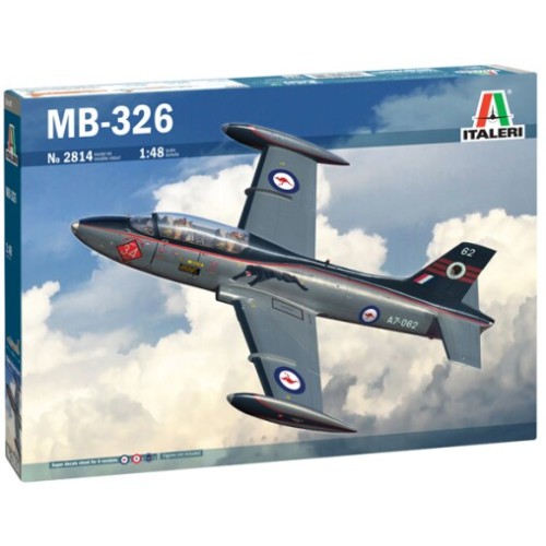 Сборная модель самолета Cборная модель 1:48 Самолет Macchi MB-326 Италери 2814 1:48