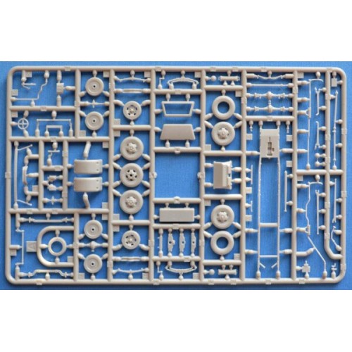 Авто-мото Сборная модель 1:72 Грузовик с решетчатым кузовом V-8, США, 1936:37 гг. ACE 72584