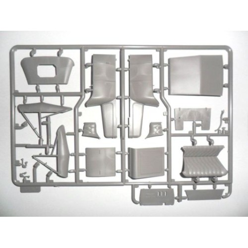 Авто-мото Сборная модель 1:24 Пожарный автомобиль с экипажем T 1914 ICM 24017