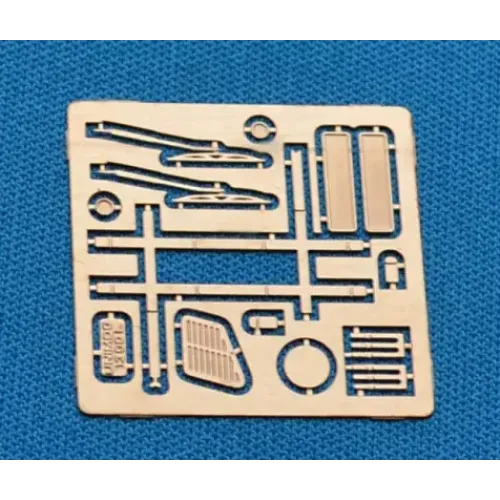 Бронетехніка та артилерія Збірна модель 1:72 Військова вантажівка 2т (4x4) Unimog U1300L ACE 72450