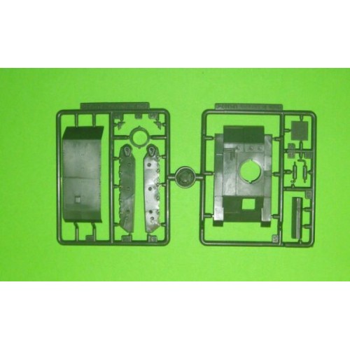 Бронетехника и артиллерия Советский легкий танк T-70M (UM306) Масштаб: 1:72