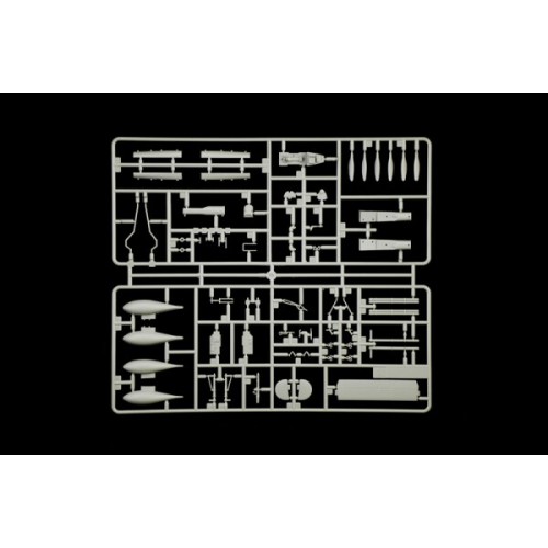 Збірна модель літака Збірна модель 1:72 Літак P-38J Lightning Italeri 1446 1:72