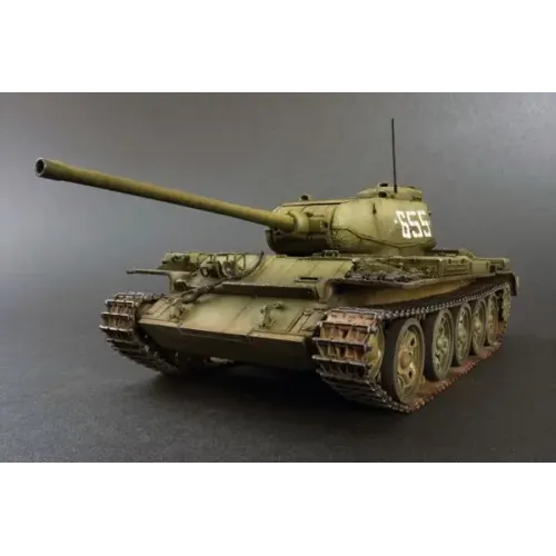 Бронетехника и артиллерия Средний танк Т-44 M 1:35