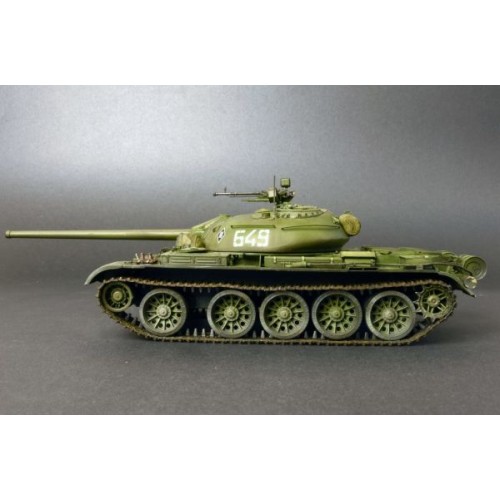 Бронетехніка та артилерія Збірна модель 1:35 Радянський середній танк Т-54-2 зр. 1949 р. MiniArt 37012