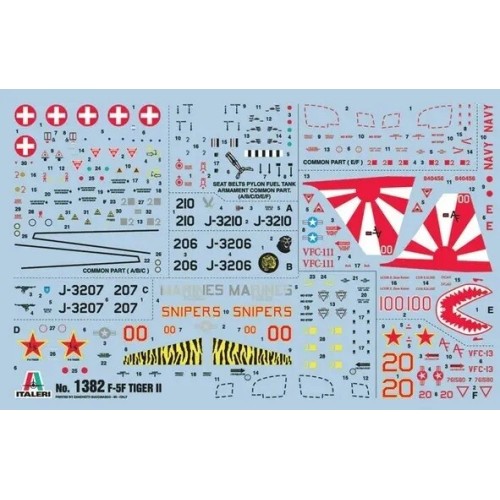 Збірна модель літака Збірна модель 1:72 Літак F-5F Тигр II Італері 1382 1:72
