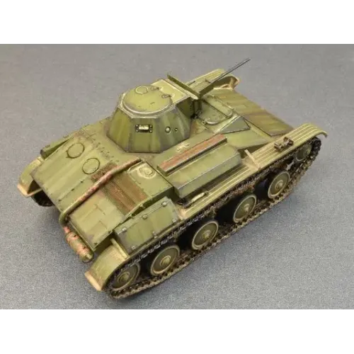 Бронетехника и артиллерия Легкий танк Т-60, поздний, с интерьером 1:35