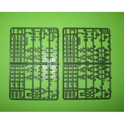 Бронетехніка та артилерія 105-mm самохідна гаубиця M7B2