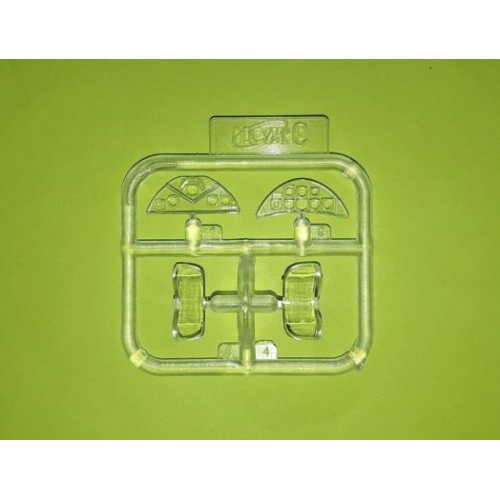 Сборная модель самолета Сборная модель 1:32 Учебно-тренировочный самолет Bücker Bü 131B ICM 32031 1:32