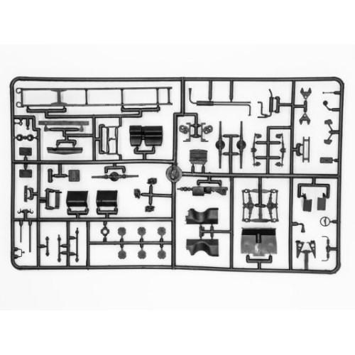 Бронетехника и артиллерия ICM72711 Ural-375D Soviet Army cargo truck
