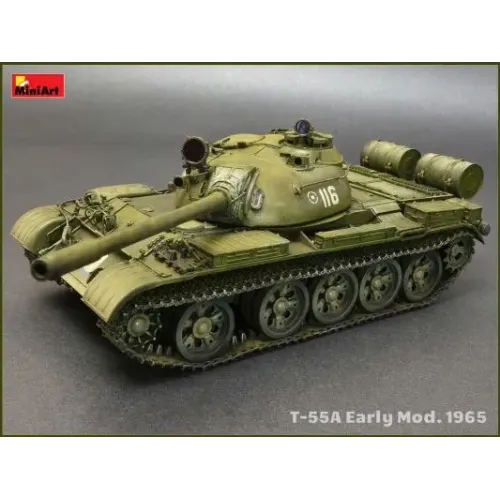 Бронетехника и артиллерия Cредний танк Т-55А образца 1965 г., ранний 1:35