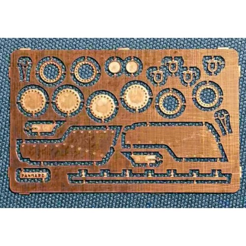 Бронетехника и артиллерия Французский бронетранспортер EBR-ETT на базе бронемашины Panhard EBR.