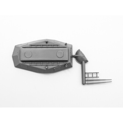 Бронетехника и артиллерия ICM72511 BTR-152S Soviet armored troop-carrier