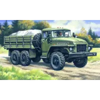 ICM72711 Вантажівка Радянської армії Урал-375Д