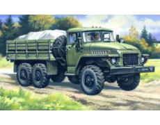 ICM72711 Вантажівка Радянської армії Урал-375Д