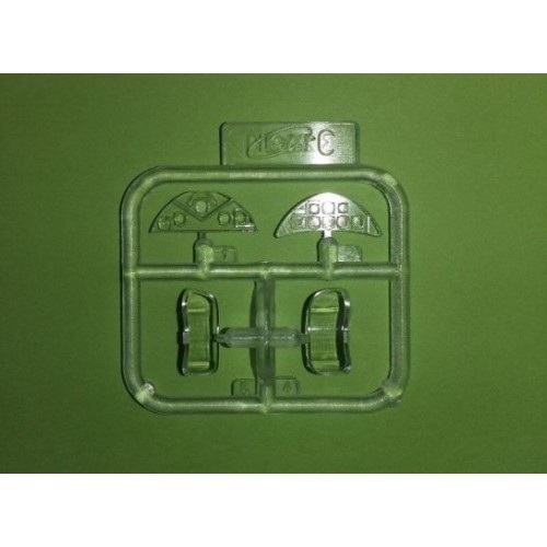 Сборная модель самолета Сборная модель 1:32 Японский учебный самолет Ki-86a:K9W1 "Cypress" ICM 32032 1:32