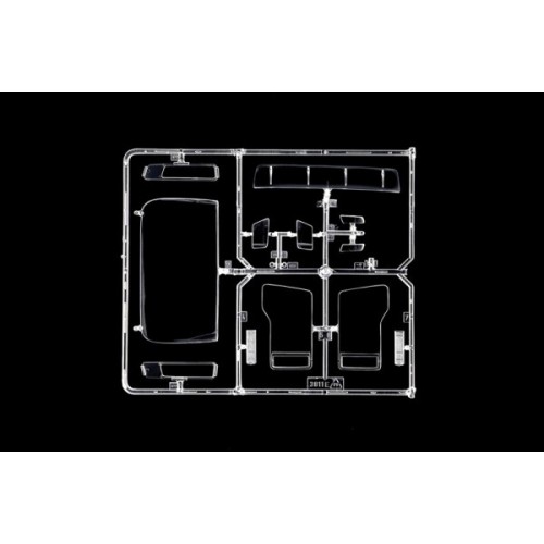 Авто-мото Збірна модель 1:24 вантажний автомобіль:тягач MAN TGX XXL "WOLF TRANSPORTE" Italeri 3921