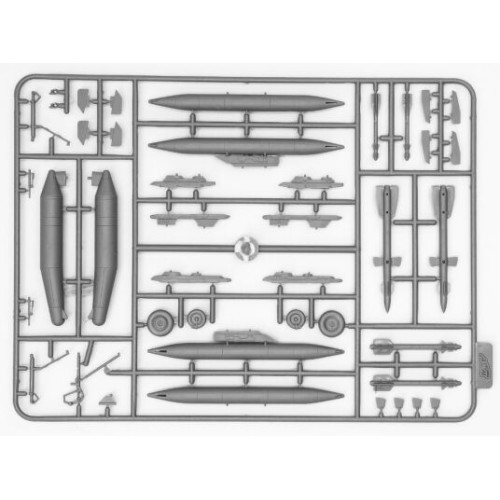 Сборная модель самолета Сборная модель 1:72 Советский военный аэродром 1980-х ICM DS7203 1:72