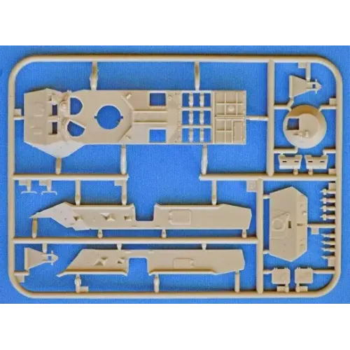 Бронетехника и артиллерия БТР - 80, ранний 1:72