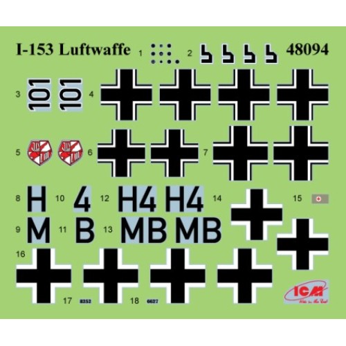 Сборная модель самолета Сборная модель 1:48 Самолет И-153 Люфтваффе с пилотами и наземным персоналом ICM 48094 1:48