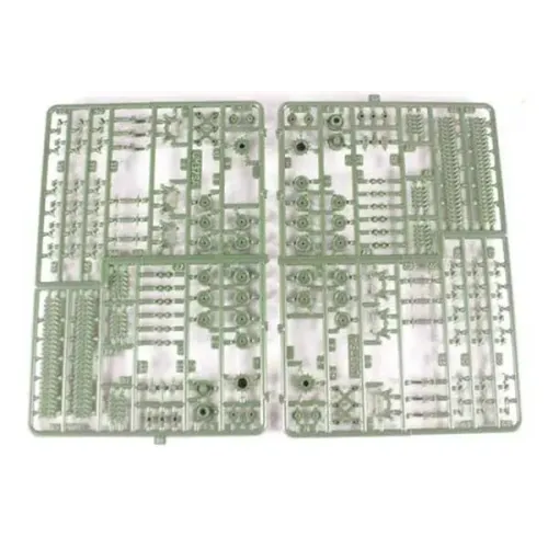 Бронетехника и артиллерия Танк M4 (105) HVSS Sherman (UM375) Масштаб: 1:72