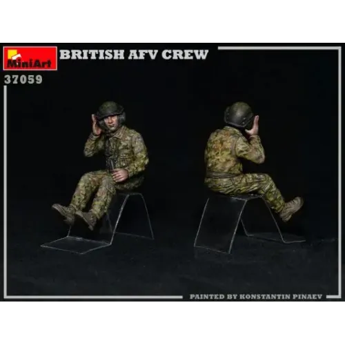 Фигуры и миниатюры Сборная модель 1:35 Фигуры британский экипаж БТР Миниарт 37059