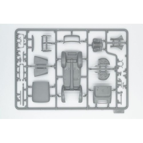 Авто-мото Збірна модель 1:35 Німецький штабний автомобіль Kadett K38 Cabriolimousine ICM 35483