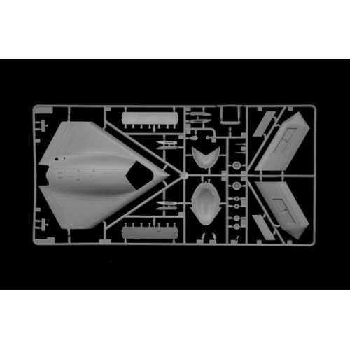 Сборная модель самолета Сборная модель 1:72 БПЛА X-47B Италери 1421 1:72