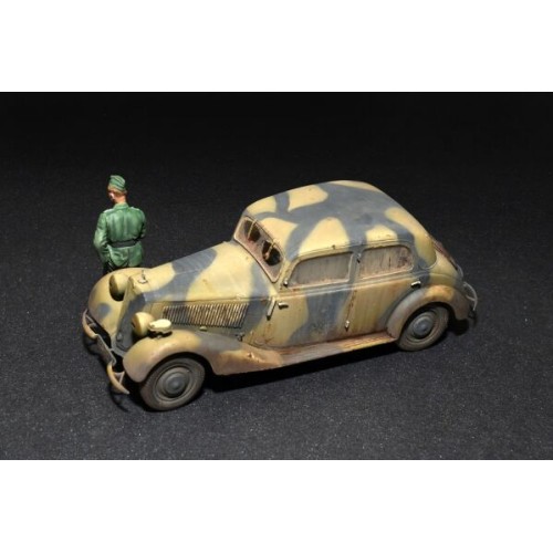 Авто-мото Збірна модель 1:35 Німецький автомобіль Typ 170V Saloon MiniArt 35203