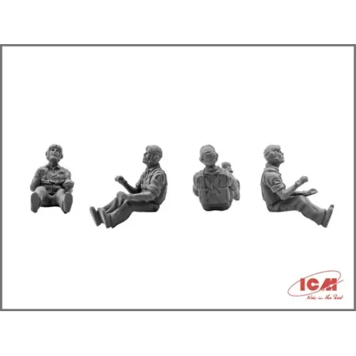 Сборная модель самолета Сборная модель 1:48 американский истребитель Мустанг Р-51 В с пилотами и техниками ICM 48125 1:48