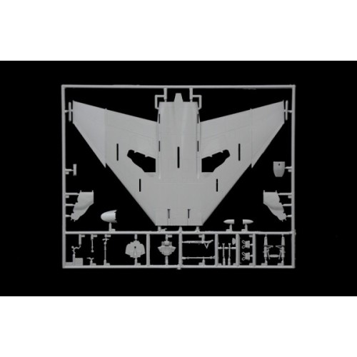 Збірна модель літака Збірна модель 1:48 Літак F-4J Фантом ll Італері 2781 1:48