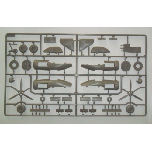 Сборная модель самолета Немецкий бомбардировщик Ju 88A-14 1:48
