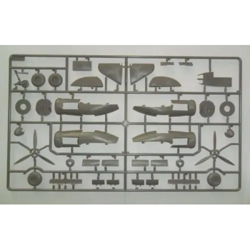 Збірна модель літака Німецький бомбардувальник Ju 88A-14 1:48