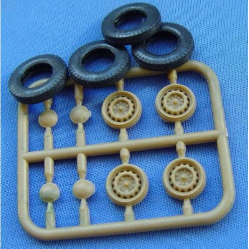 Бронетехника и артиллерия Легкий бронированный автомобиль БA-20