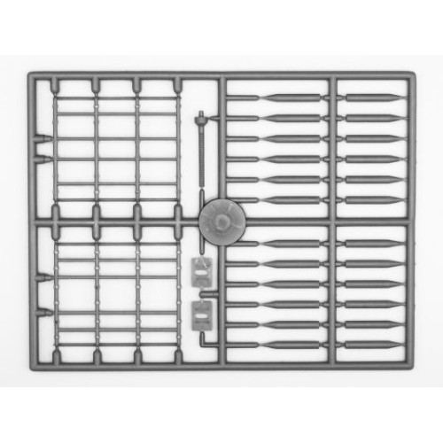 Бронетехніка та артилерія ICM72591 БМ-24-12 Радянський реактивний залповий комплекс БМ-24-12