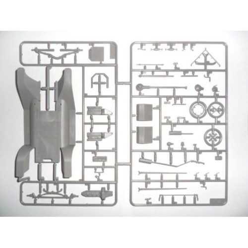 Авто-мото Сборная модель 1:24 Пожарный автомобиль с экипажем T 1914 ICM 24017