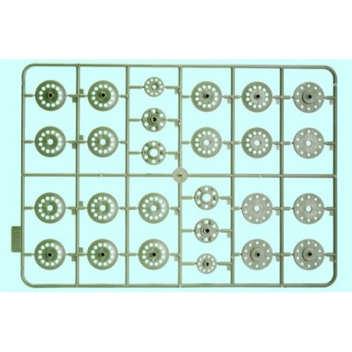 Бронетехника и артиллерия Средний танк Т-34/76 (производства конца 1943 г.) (ICM 35366)