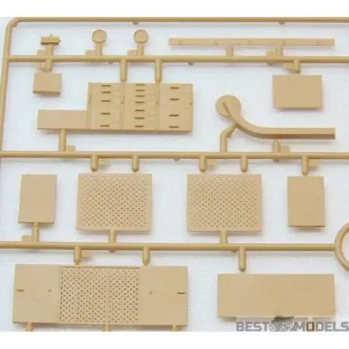 Авто-мото Сборная модель 1:35 Советский автомобиль технической помощи ЗИЛ-131 ICM 35518