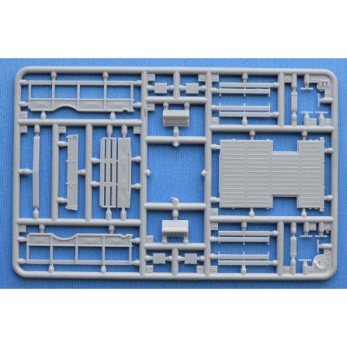 Авто-мото Збірна модель 1:72 Радянська всюдихідна військова вантажівка ГАЗ-66 ACE 72182