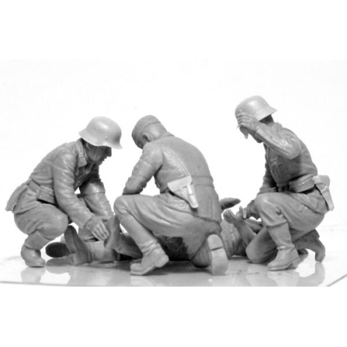 Фигуры и миниатюры Немецкий военный медицинский персонал времен Второй мировой войны