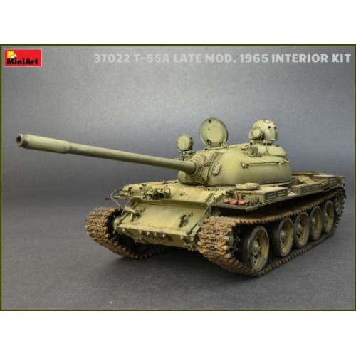 Бронетехніка та артилерія Збірна модель 1:35 Танк Т-55А пізньої модифікації 1965 року з інтер'єром MiniArt 37022