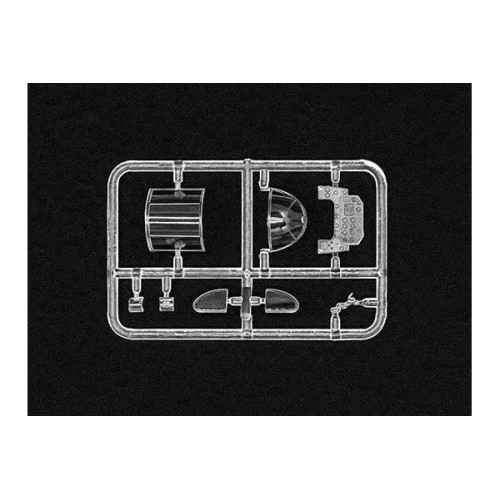 Сборная модель самолета Сборная модель 1:48 советский истребитель ЛаГГ-3 1-4 серии ICM 48091 1:48