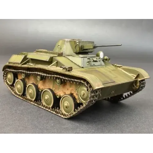 Бронетехника и артиллерия Легкий танк Т-60, поздний, с интерьером 1:35