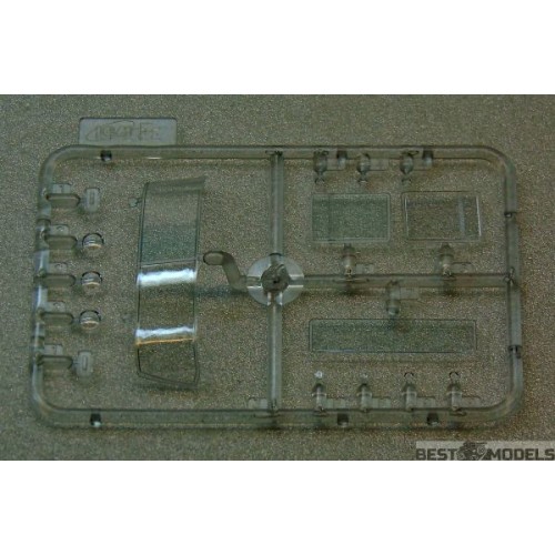 Авто-мото Збірна модель 1:35 Радянський автомобіль технічної допомоги ЗІЛ-131 ICM 35518