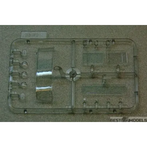 Авто-мото Сборная модель 1:35 Советский автомобиль технической помощи ЗИЛ-131 ICM 35518