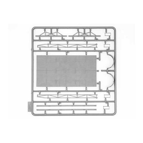 Бронетехника и артиллерия Грузовик Второй мировой войны Lastkraftwagen 3,5 t AHN с германскими водителями 1:24