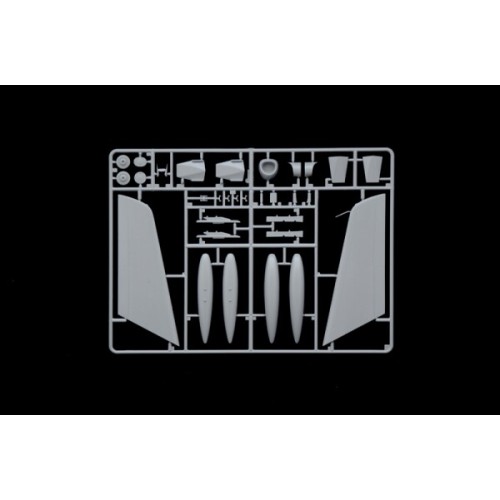 Збірна модель літака Збірна модель 1:48 Літак F-86E Sabre Італері 2799 1:48