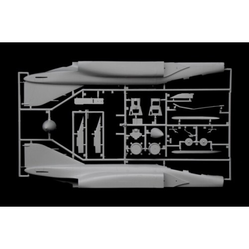 Збірна модель літака Збірна модель 1:48 Літак F-4J Фантом ll Італері 2781 1:48