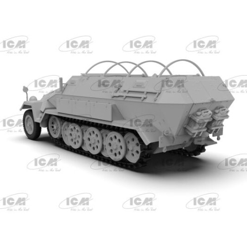 Бронетехника и артиллерия Sd.Kfz.251/8 Ausf.A "Krankenpanzerwagen" Немецкий санитарный автомобиль Второй мировой войны