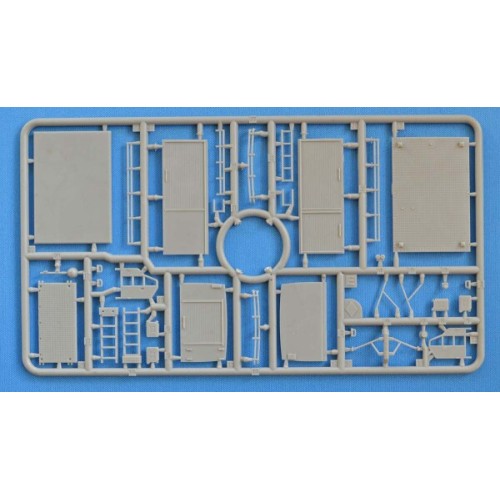 Авто-мото Сборная модель 1:72 Пожарный автомобиль Унимог U1300L ACE 72452